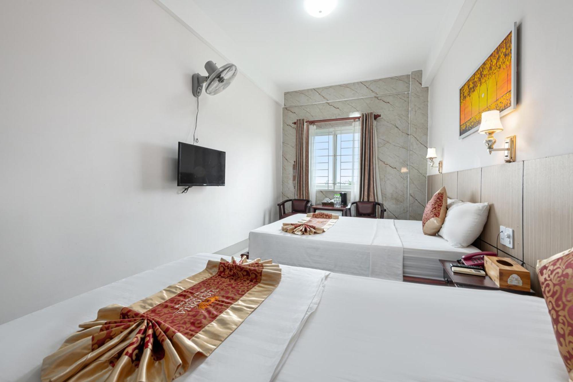 Victoria Beachfront Night Market Apartment *